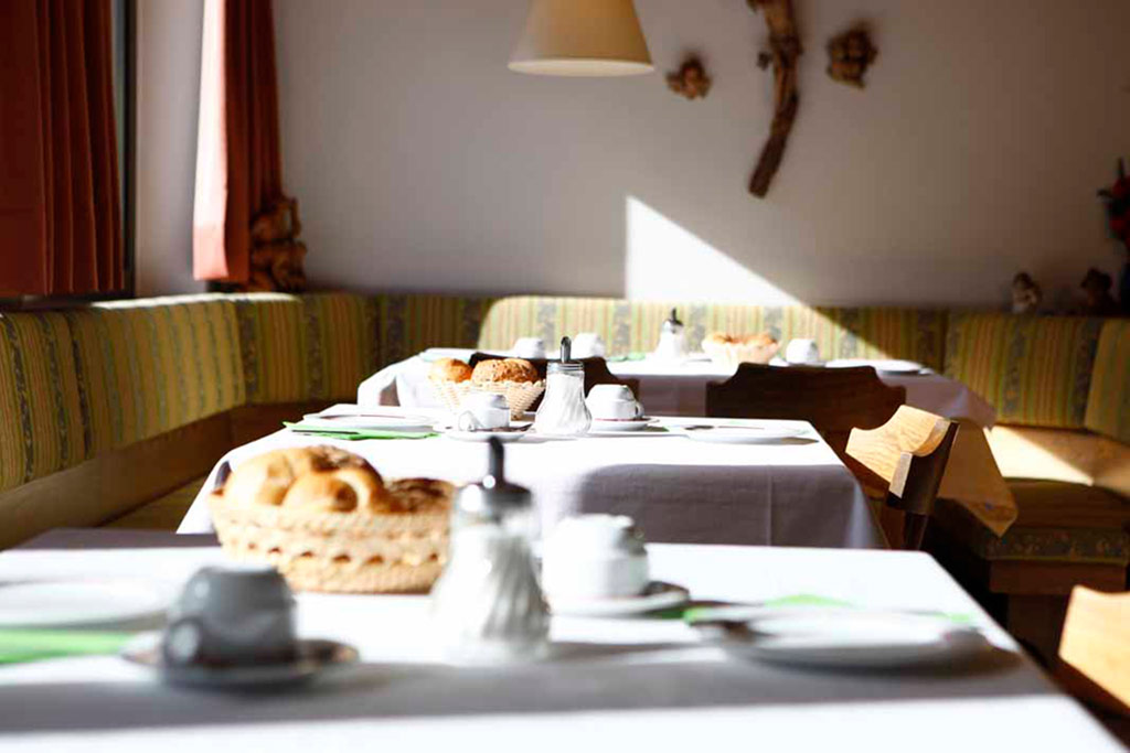 Breakfastroom of the Garni Bonega