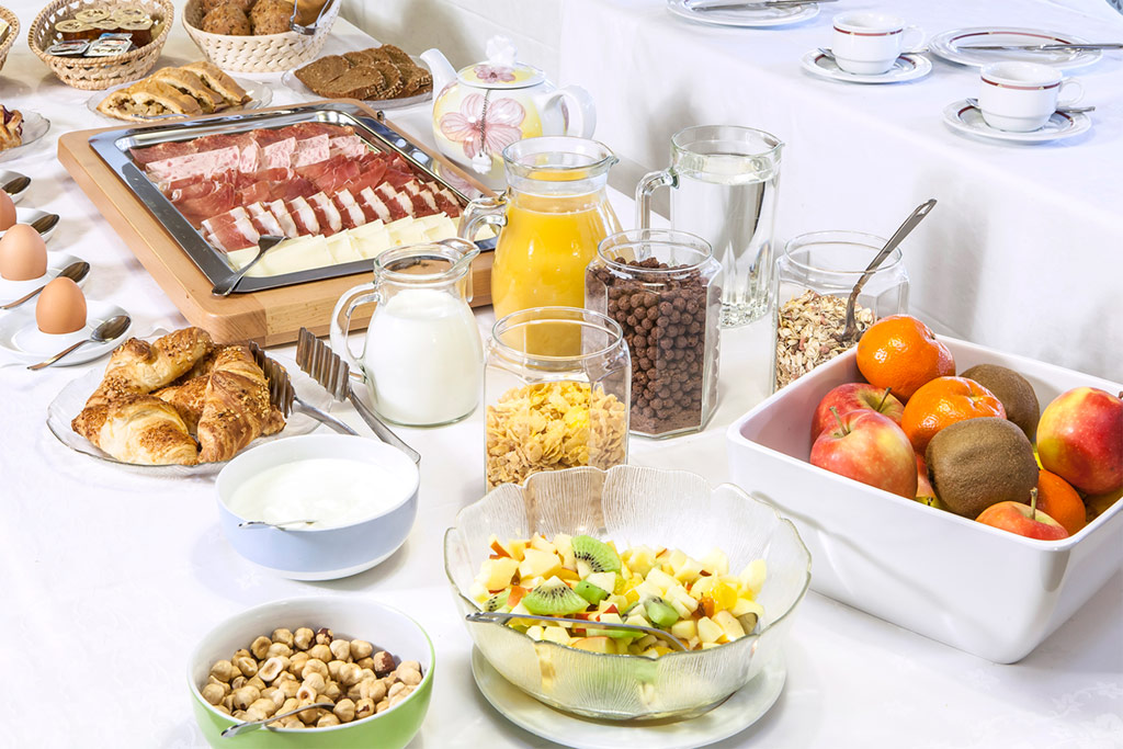 Breakfast in the Garni Bonega