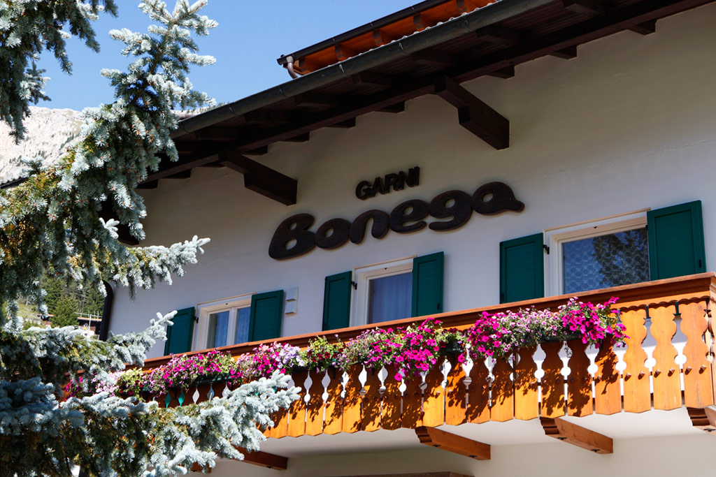 Garni Bonega in summer